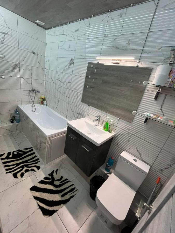 צ'יסינאו Aparthotel City Center מראה חיצוני תמונה
