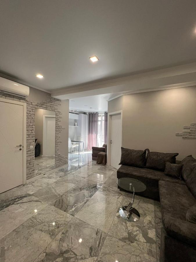 צ'יסינאו Aparthotel City Center מראה חיצוני תמונה